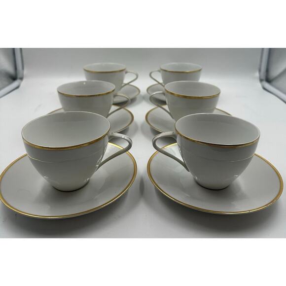 Czechoslovakian Other - Vintage Czechoslovakian Set of 6 Cups and Saucers circa 1962